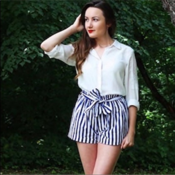Love Tree striped shorts blue and white - Picture 2 of 3